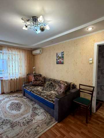 Ірпінська вул. (Абхазька), 6