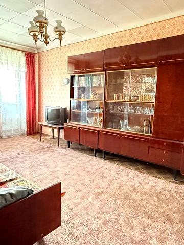 Смілянська вул., 100/1