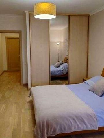 Бориспільська вул., 12-В