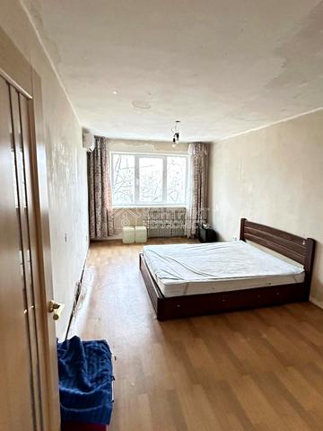Нескорених вул. (Героїв Праці), 33г