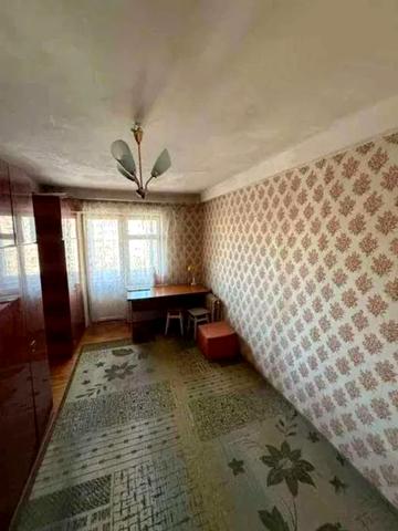 Євгена Коновальця вул. (Щорса), 35
