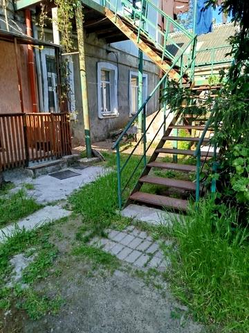 Центральний просп. (Леніна), 79