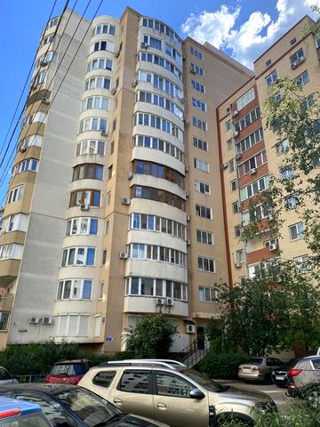 Райдужна вул., 5