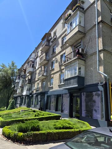 Кловський узвіз, 6