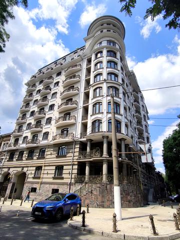 Маразліївська вул., 64