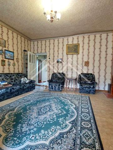 Гірничозаводська вул. (Цини), 6