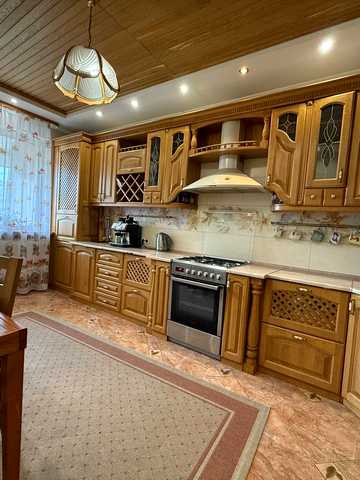 Марійки Підгірянки вул., 23