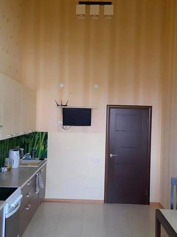 Виноградна вул., 3