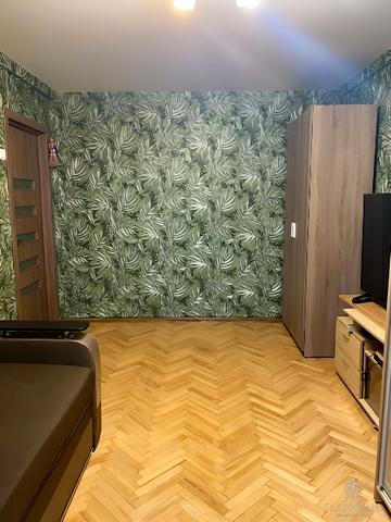 Метробудівська вул., 6
