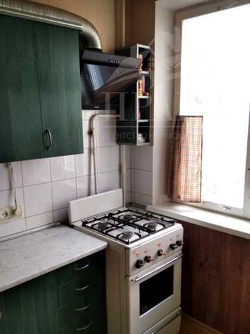 Романа Атаманюка вул., 41