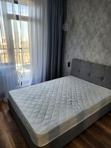 Генуезька вул., 1-Е