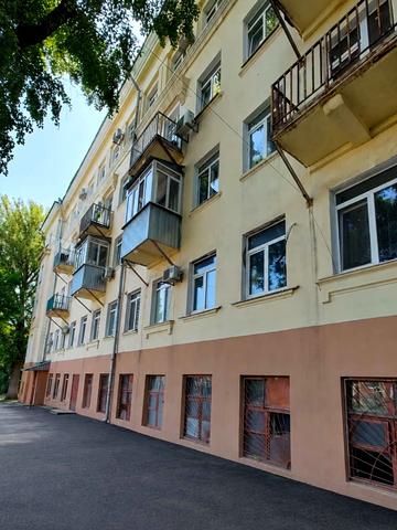 Олександра Кошиця вул. (Караваєва), 3