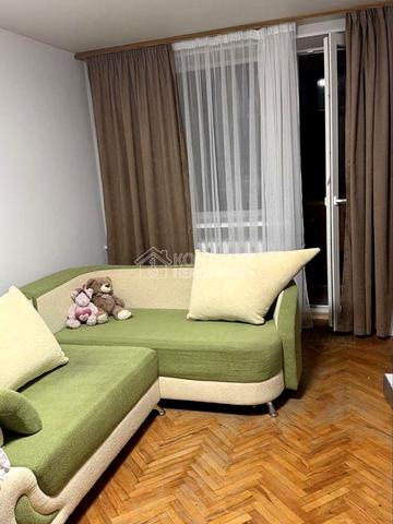 Вартових Неба вул. (Тобольська), 48
