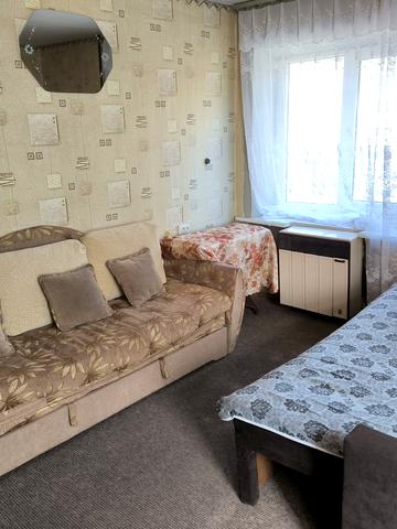 Юності просп., 61