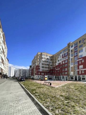 Володимира Великого вул., 5