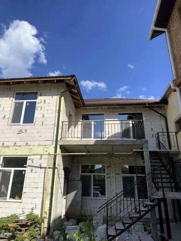 Мечникова вул., 132 к1
