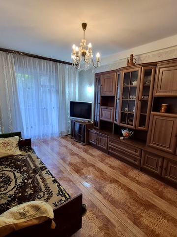 Зодчих вул., 36