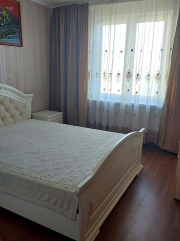 Європейського Союзу просп. (Правди), 19-А