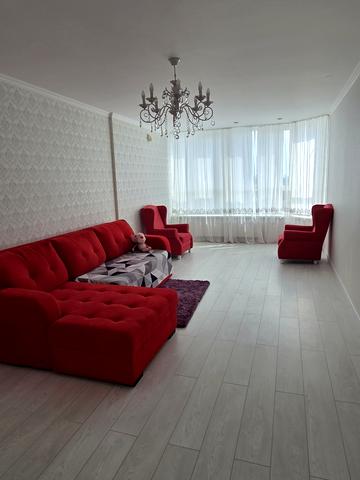 Миколи Закревського вул., (Будинок 1)