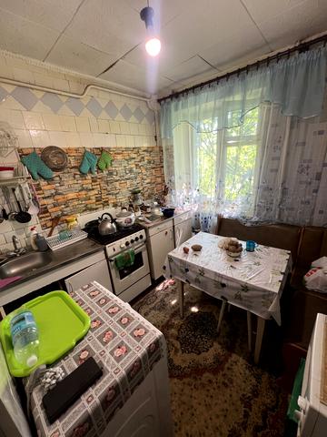 Республіканська вул., 71