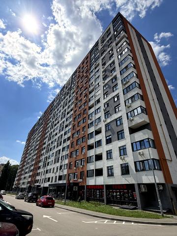 Вацлава Гавела бульв. (Івана Лепсе), 28