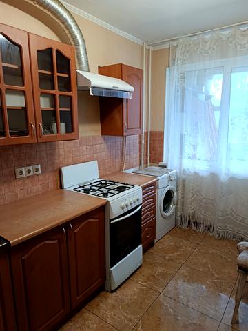 Генерала Генадія Воробйова вул. (Курська), 8