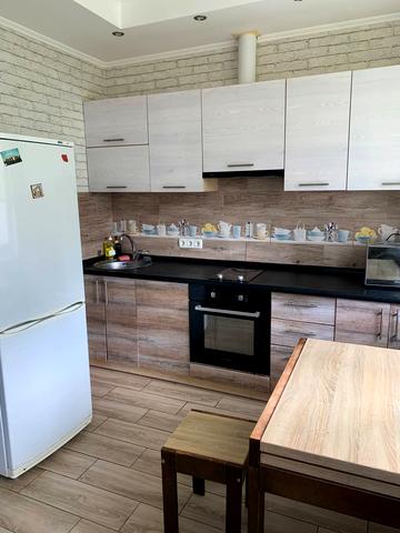 Сергія Данченка вул., 28