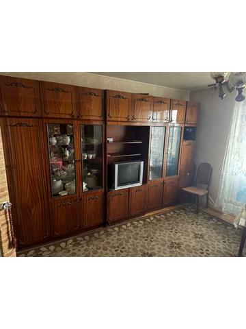 Депутатська вул., 6