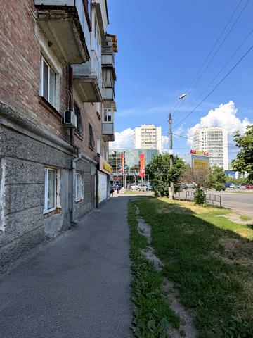Припортова вул. (Героїв Сталінграда), 25