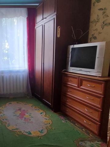Зодчих вул., 32-Б