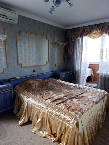 Данила Галицького вул. (40-річчя Перемоги), 50