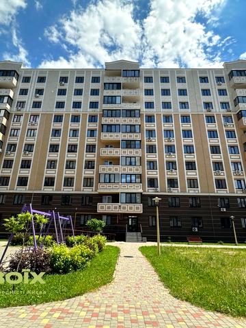 Відродження вул., 7