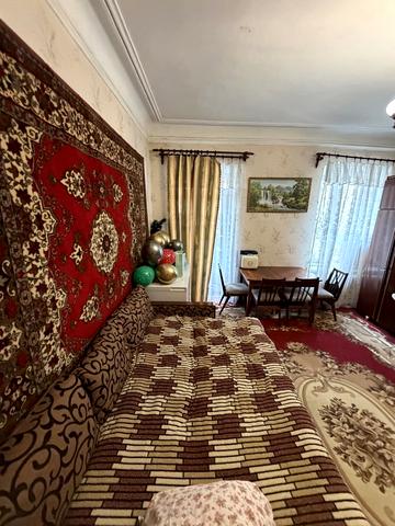 Майстрова вул., 8