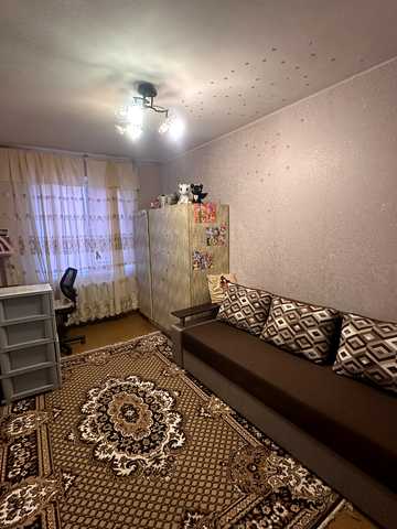 Соколовська вул., 13