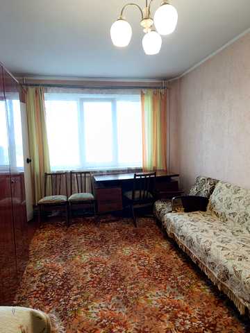 Володимира Гнатюка вул., 15