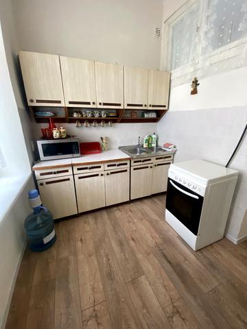 Жовківська вул. (Декабристів), 31