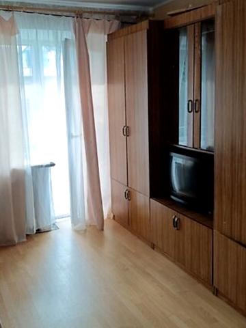 Олександра Поля просп. (Кірова), 72