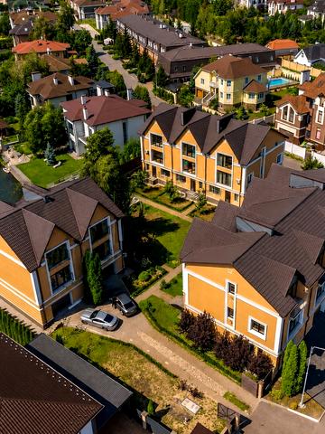 Нова вул., 54
