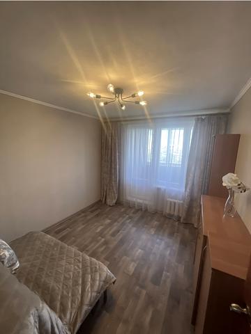 Ентузіастів вул., 13