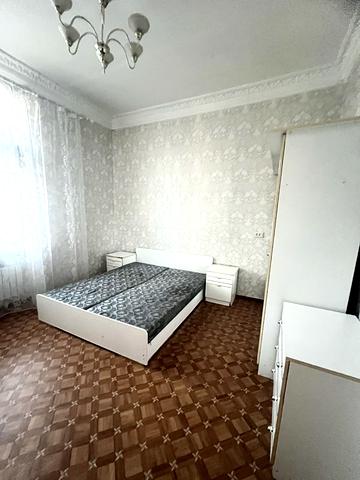 Стовпова вул., 21а