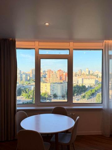 Берестейський просп. (Перемоги), 11 к1