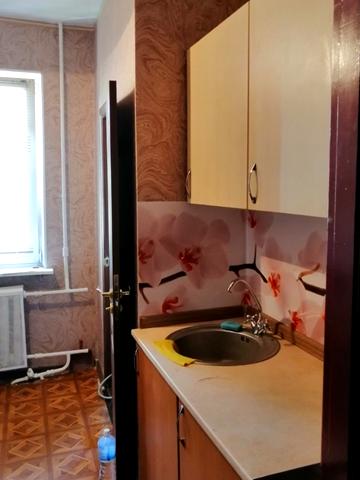 Волинська вул., 6