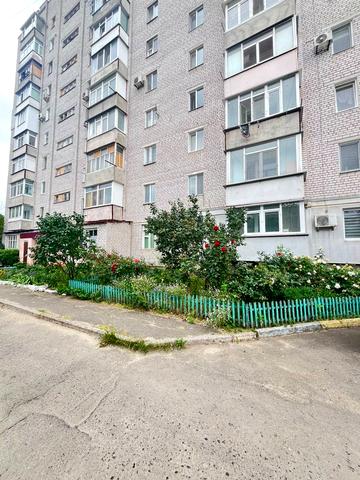 Будівельників вул., 18-В