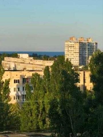Князя Ярослава Мудрого просп. (Академіка Глушка), 22б