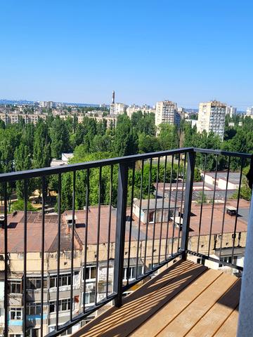 Владислава Бувалкіна вул. (Бочарова Генерала), 35-Д