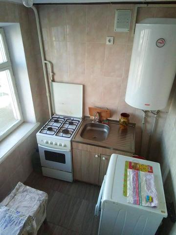 Мілютенка вул., 11-Б