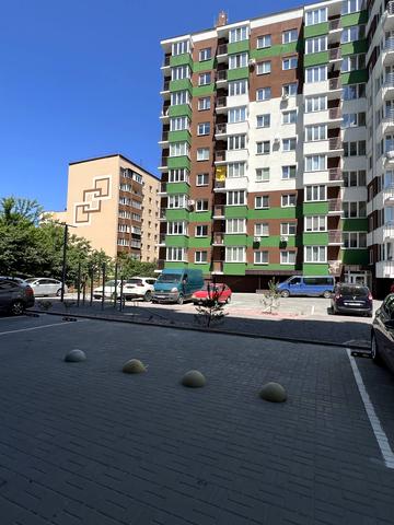 Олени Теліги вул., 59