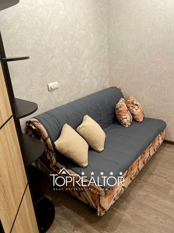 Олександрівський просп. (Косіора), 81
