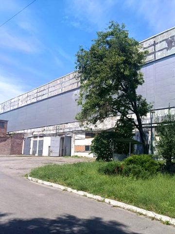 Будівельників вул., 34
