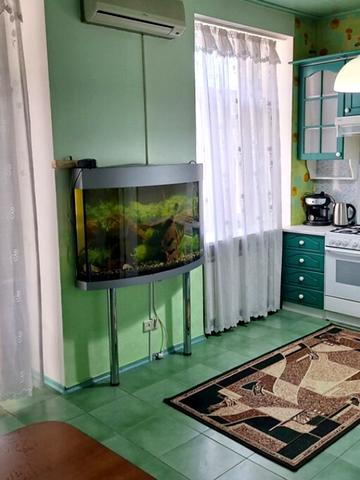 Саксаганського вул., 85/23